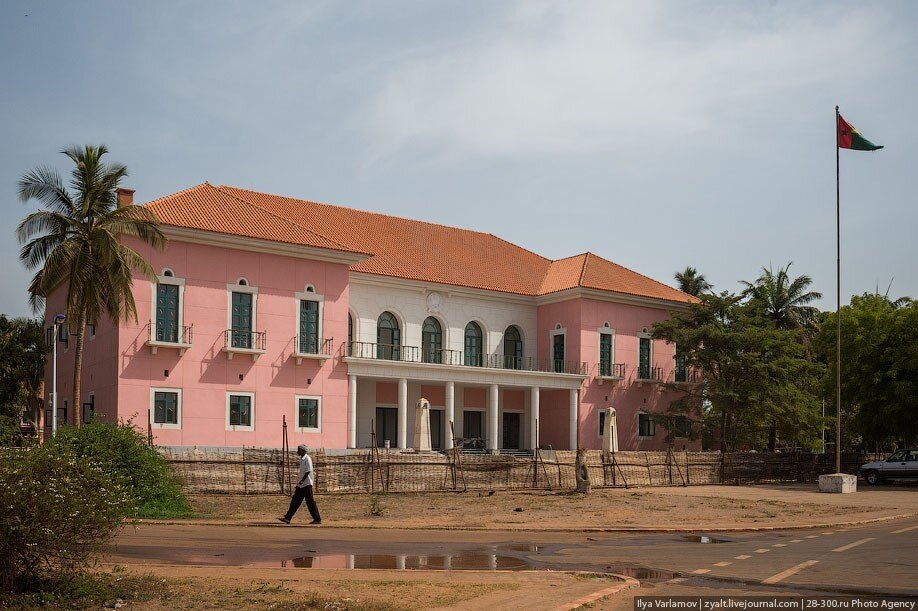 Встреча с Президентом Республики Гвинея-Бисау Умару Сиссоку Эмбало * Президент Р