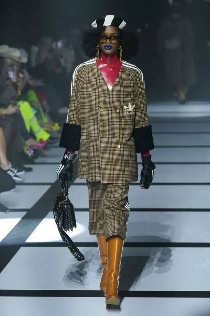Gucci smirnov  📷
