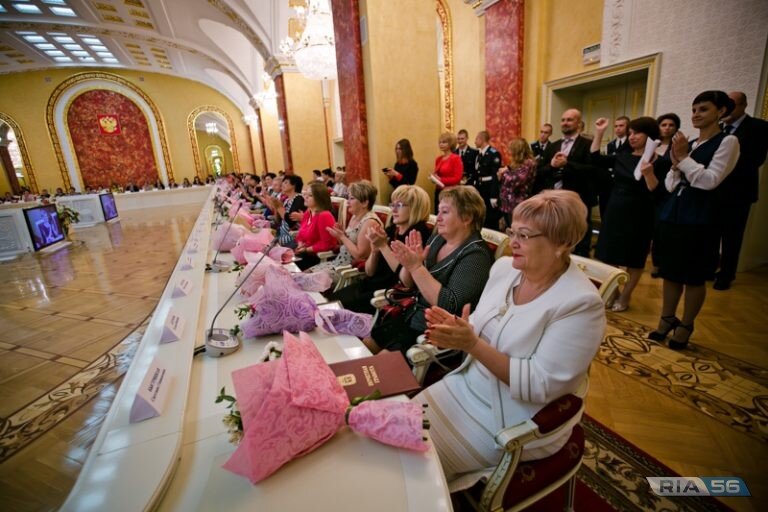    В Оренбуржье идет голосование за педагогов, которые претендуют на премию губернатора Андрей Севостьянов