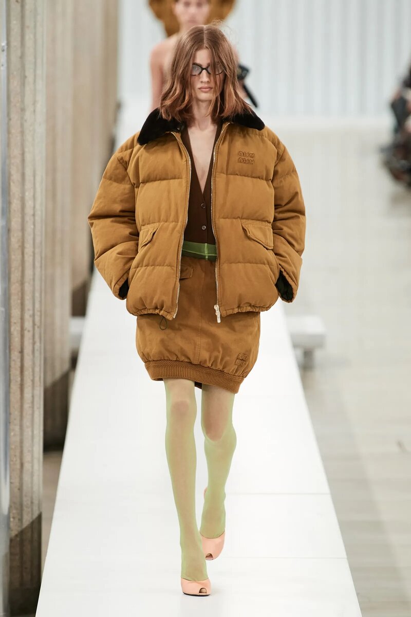 Miu Miu automne-hiver 2023-2024Vogue Runway