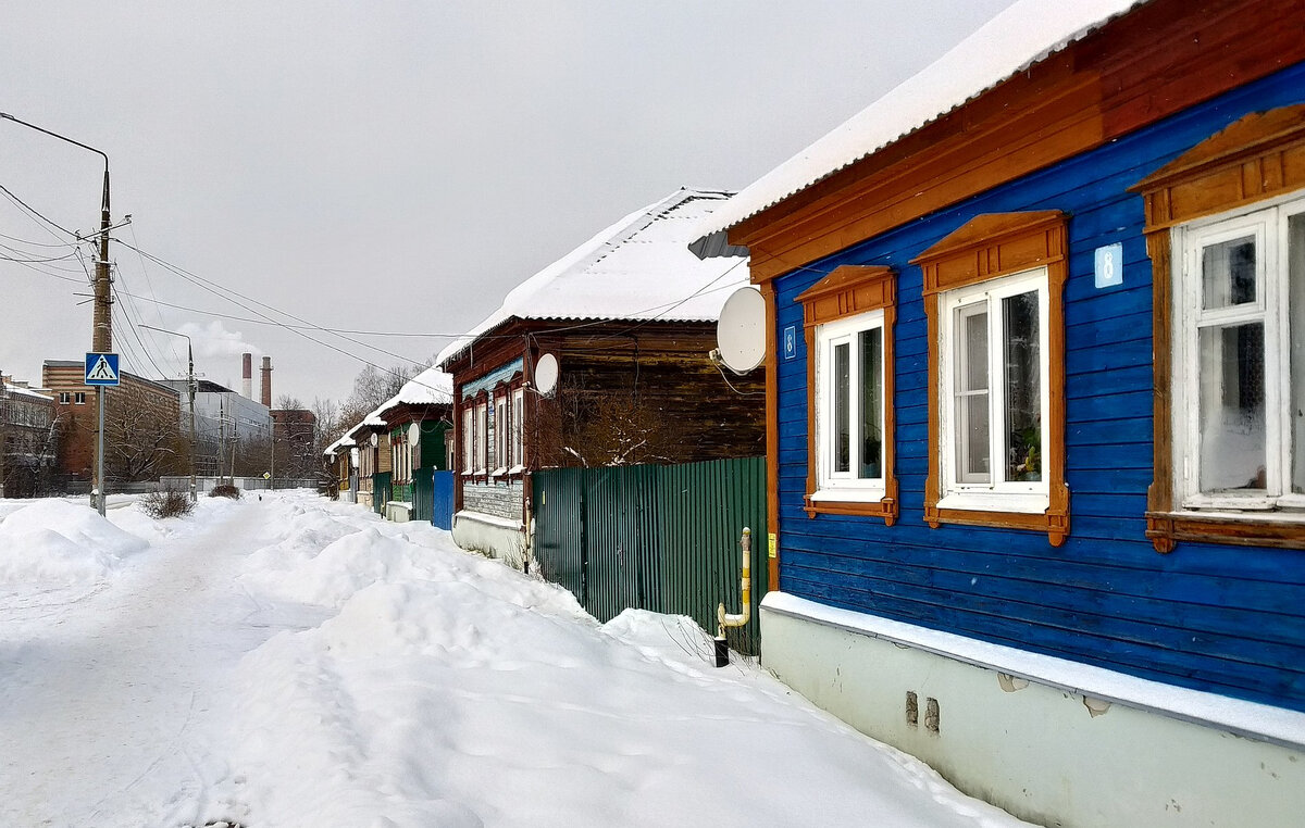 Ул. Урицкого и корпуса стекольного завода, фото из открытых источников