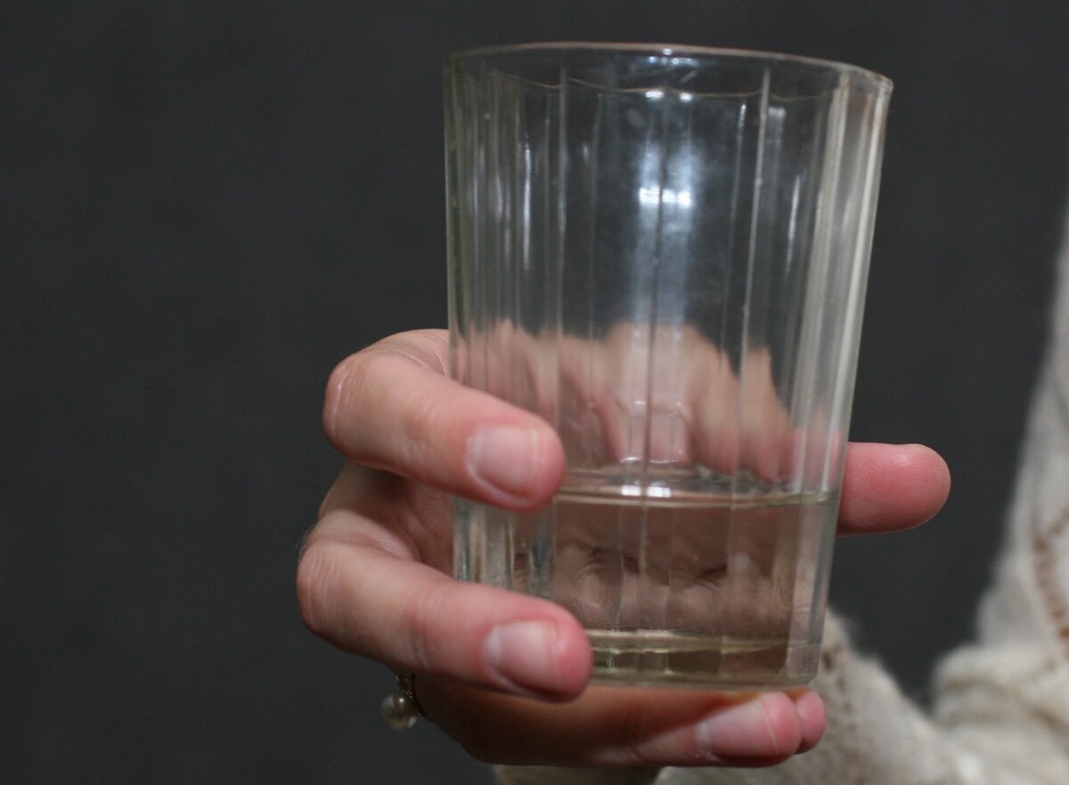 От водки без закуски можно даже похудеть, но с последствиями для здоровья...