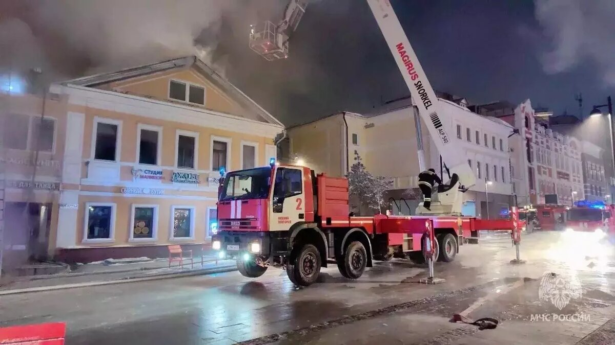 Пожар в кафе на главной пешеходной улице Нижнего Новгорода потушен |  newsnn.ru | Дзен