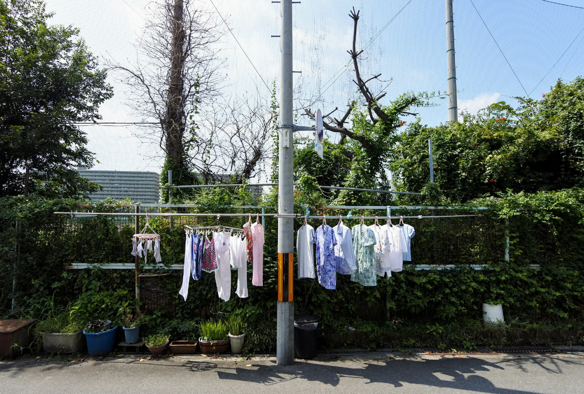 Выдумаешь себе парня, А ПОТОМ ЕГО ОБСТИРЫВАЙ ЕЩЕ