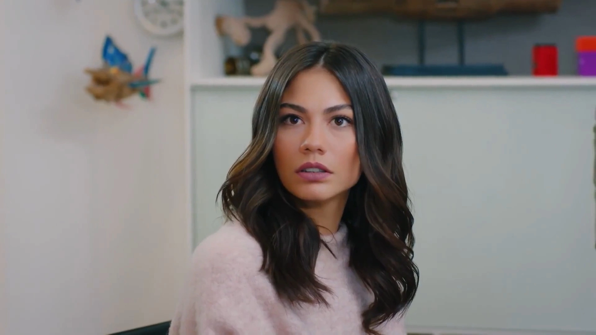 Кадр из сериала