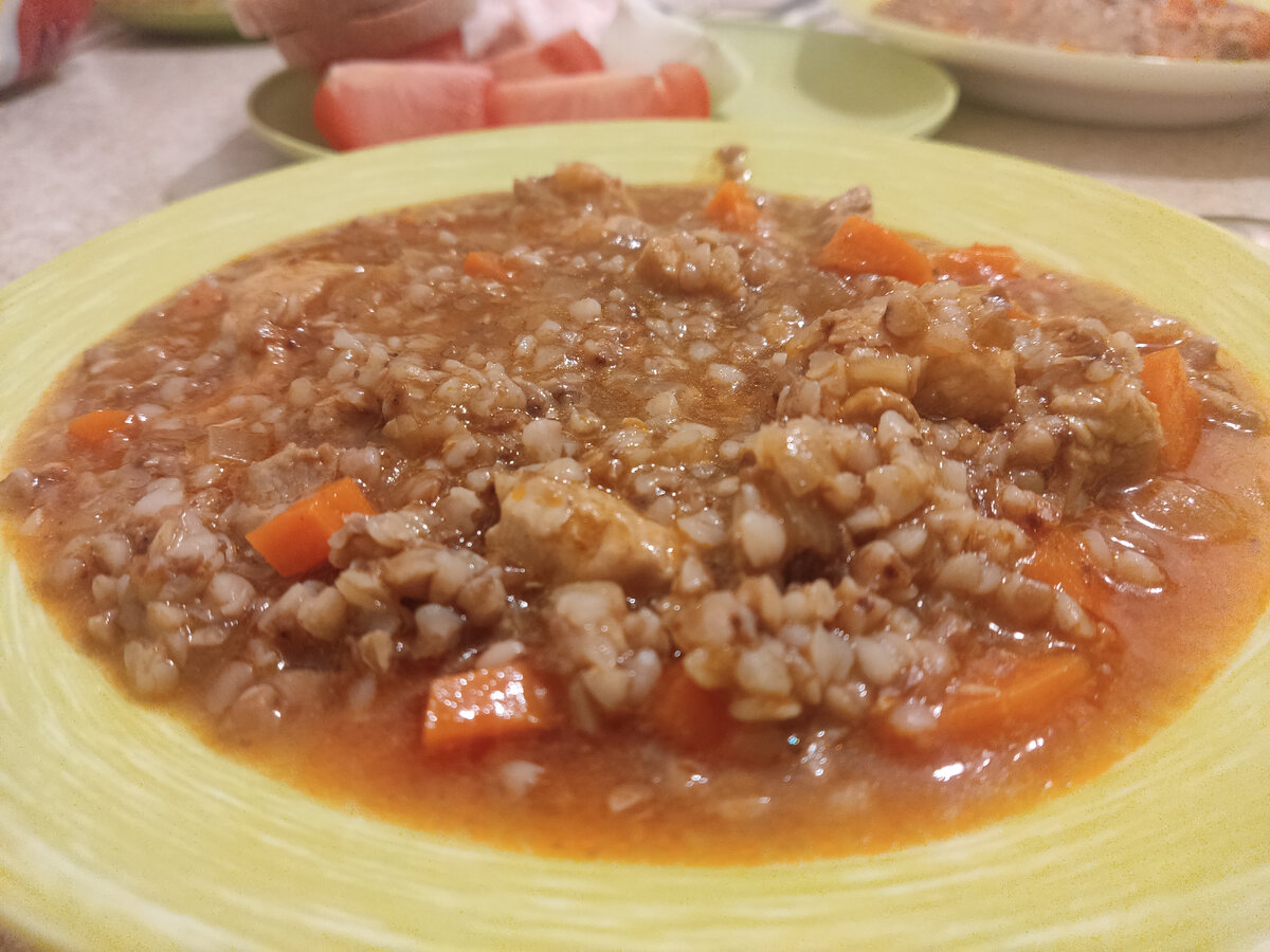 Доедали гуляш, поэтому подливы так много 😋