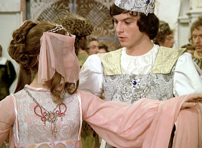 Кадр из фильма Три орешка для Золушки 1973 