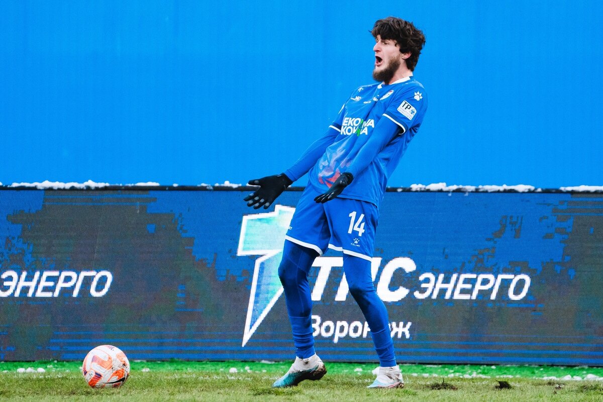 В этом сезоне на счету Хызыара Аппаева 2 голевых передачи и 326 передач на своих партнеров