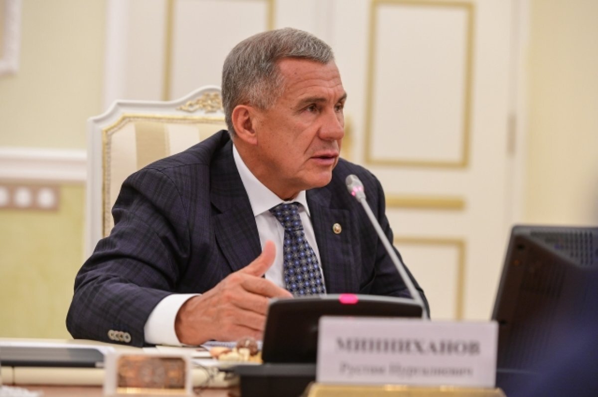    Минниханов поручил обеспечить особый контроль ЖКХ в аномальные холода