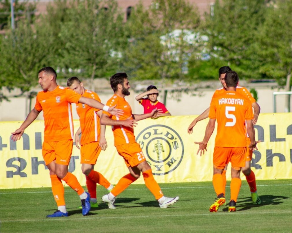 Урарту-чемпион Армении, там 7 россиян