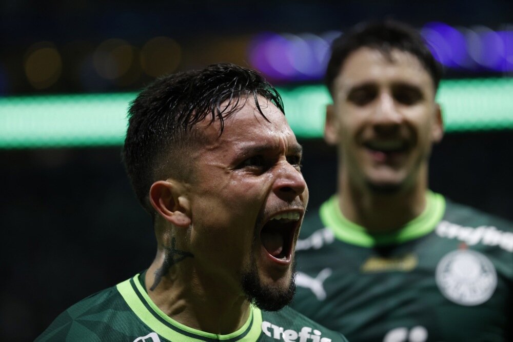    Фото: EPA / VOSTOCK Photo