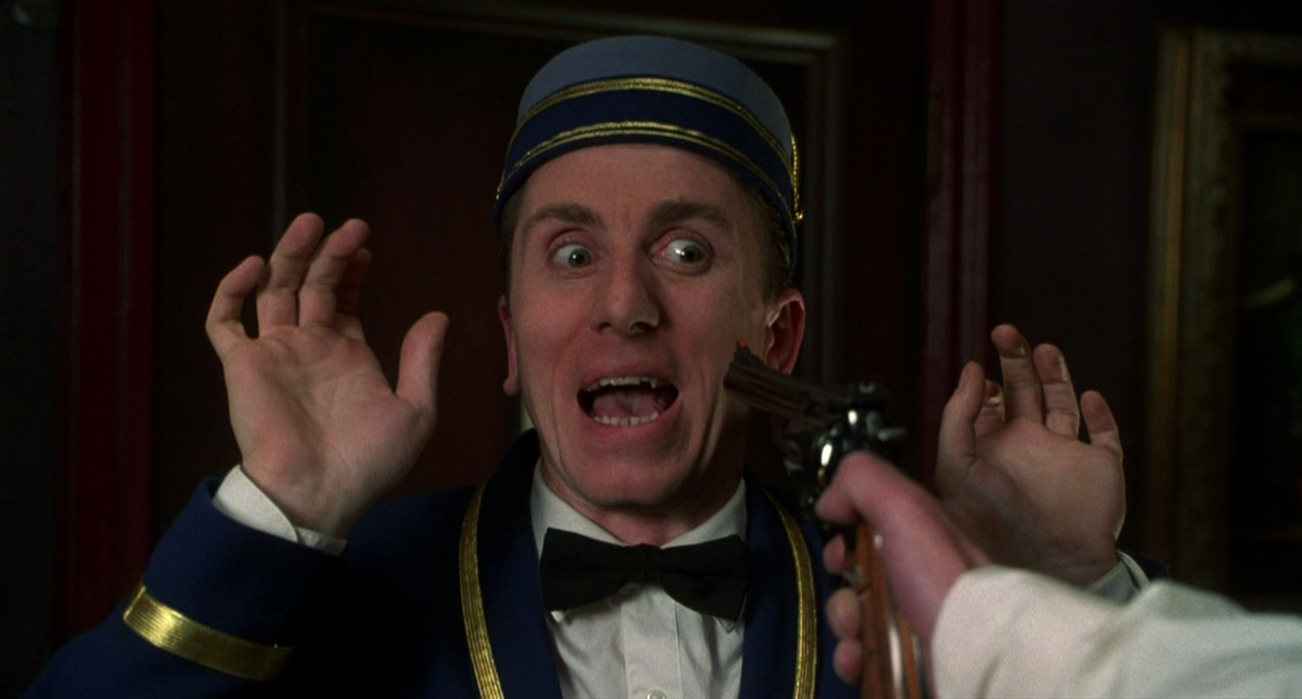 Тим рот 4 комнаты. Квентин тарантино "четыре комнаты" (1995). 4 комнаты тарантино. 4 комнаты тарантино. Квентин тарантино "четыре комнаты" (1995).