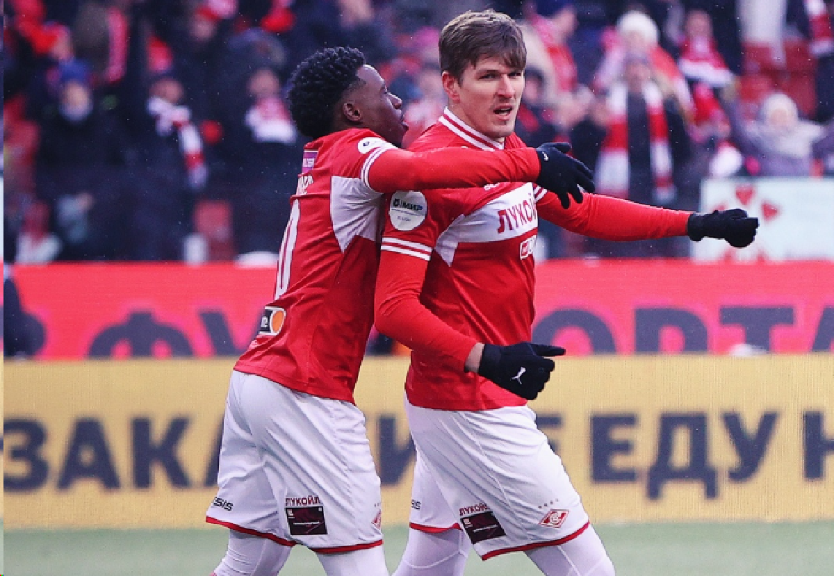 Квинси Промес и Александр Соболев ударно провели свой заключительный матч в 2023 году. Фото: ФК "Спартак"