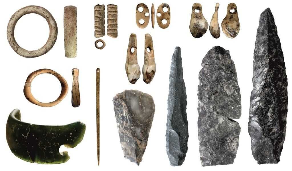 Находки в Денисовой пещере 