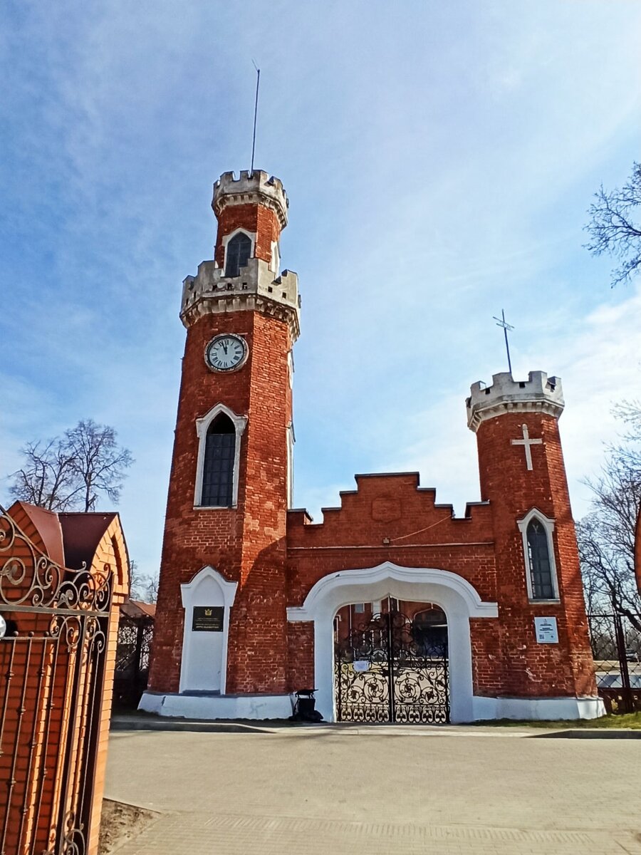 Дворцово-парковый комплекс Ольденбургских 