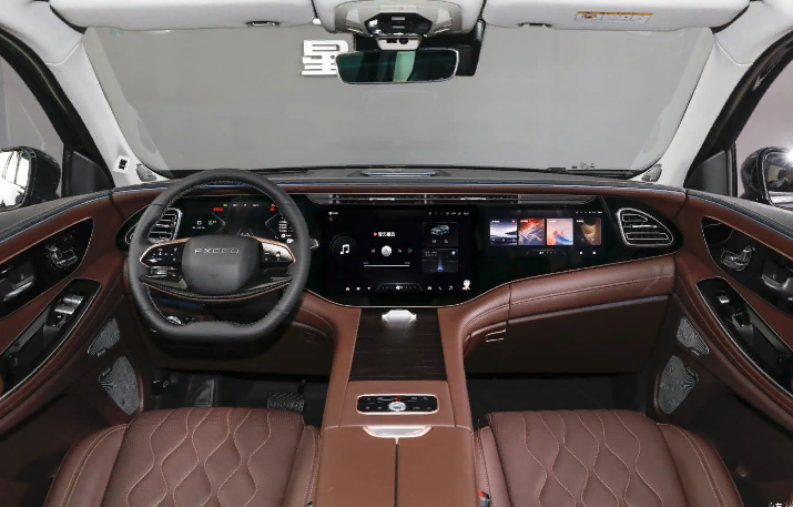 Exceed vx 2024 интерьер "Chery слетел с катушек" - В России представили новейший кроссовер с 8АКПП по ск