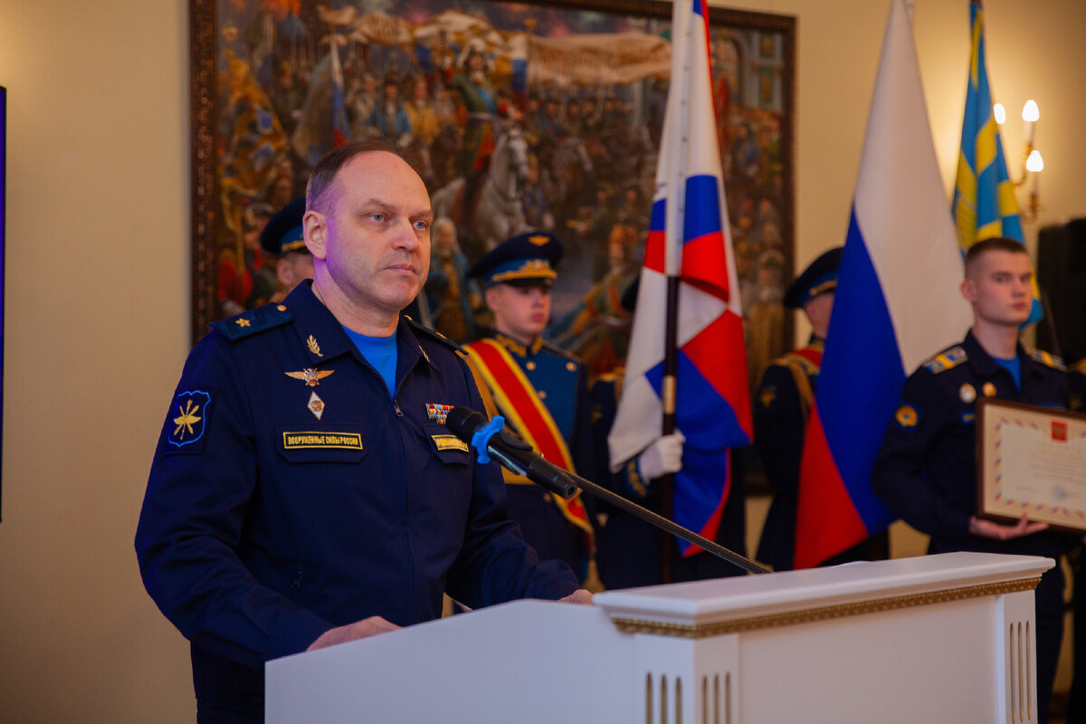 09.12.2023 г. В День Героев Отечества в Каминном зале Центрального дома Российской армии имени М. В.-3