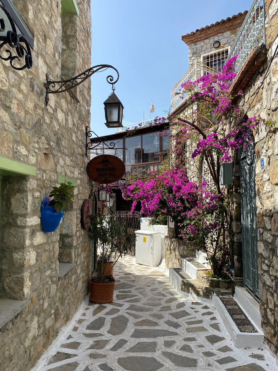 Улочки Старого города в Мармарисе