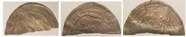 Половинки дирхемов - резаны с надрезами из клада найденного в 1967 году в Смоленской области.