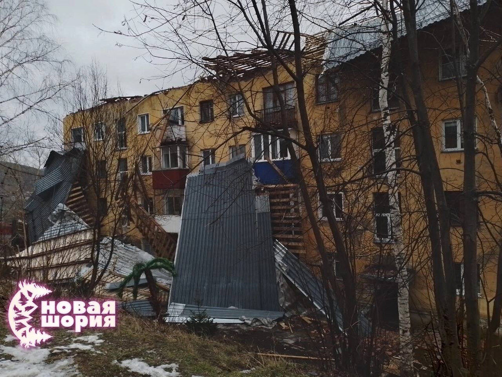 Фото от 4 декабря. Сделано жильцами дома №25 для "НШ"