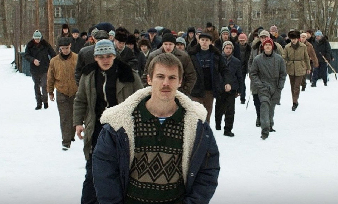 Кадр из сериала "Слово пацана"