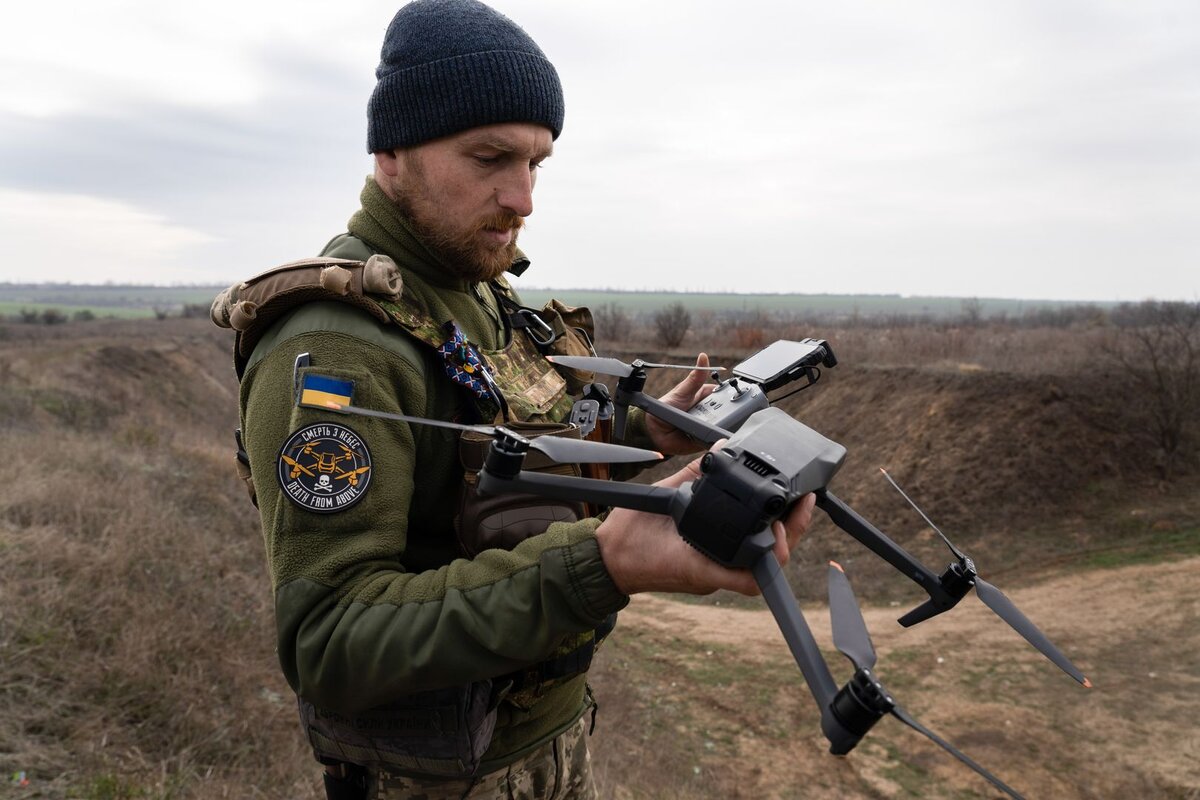 Семь человек пострадали в результате сброса бомб с украинских дронов на  Донецк | ИА Регнум | Дзен