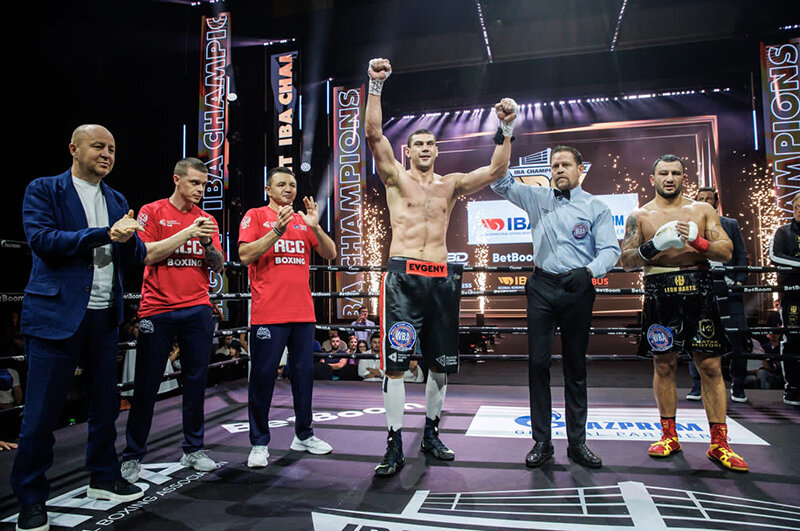    Евгений Тищенко, бокс Фото: IBA Boxing