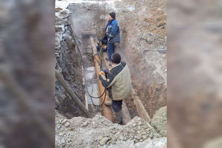    В Орске после коммунальной аварии тепло вернулось в дома горожан Андрей Севостьянов