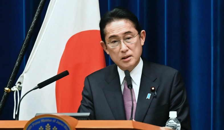 Премьер Японии Фумио Кисида