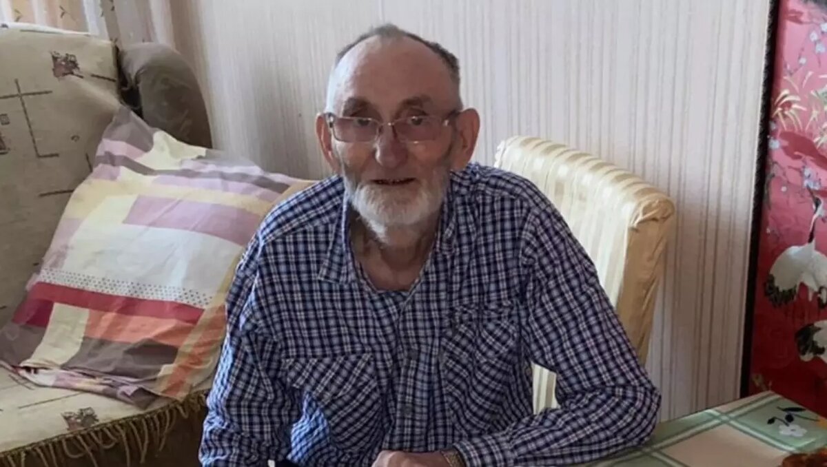     В Ростове ищут пожилого отца журналиста Игоря Хорошилова, который ушел из дома 9 декабря, сообщения об этом опубликовали в соцсетях и поисковом отряде «ЛизаАлерт» Ростовской области.