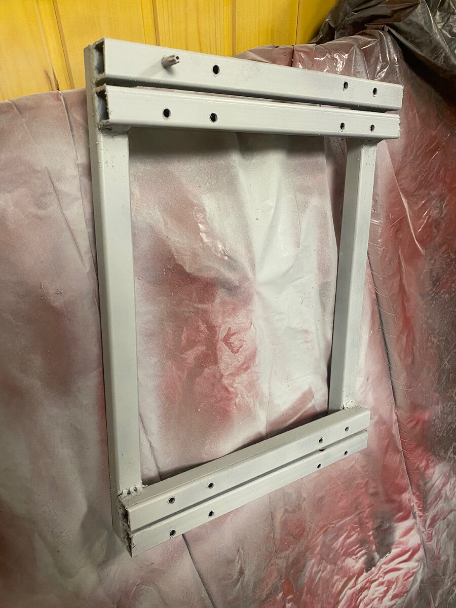 Грунтовка элемента, грунтовым покрытием из баллона. Грунтовка под акриловое покрытие KUDO.