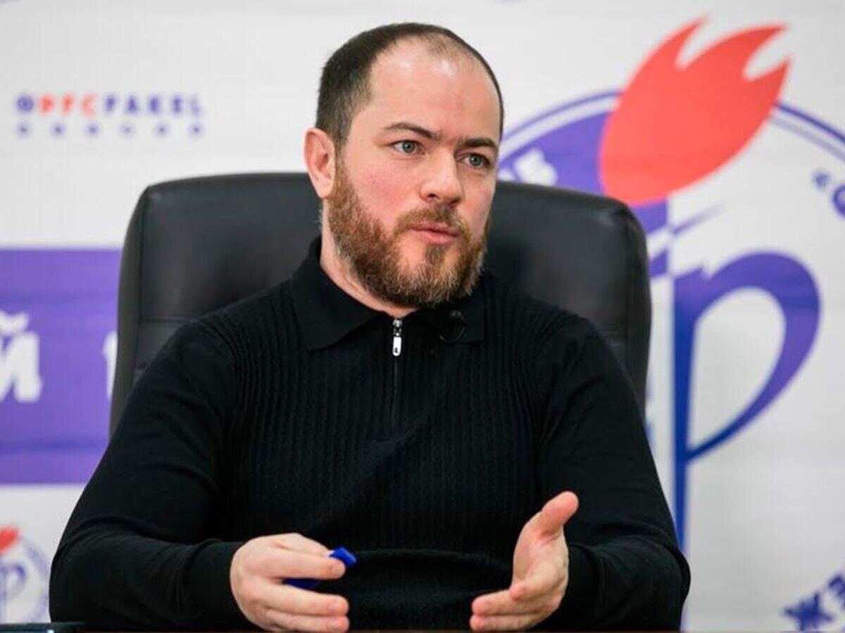    Генеральный директор ФК "Факел" Роман Асхабадзе© Фото : Пресс-служба ФК "Факел"