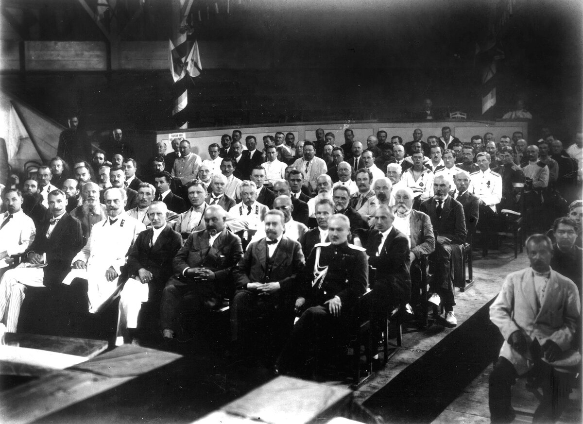 Заседание Приамурского Земского Собора. 