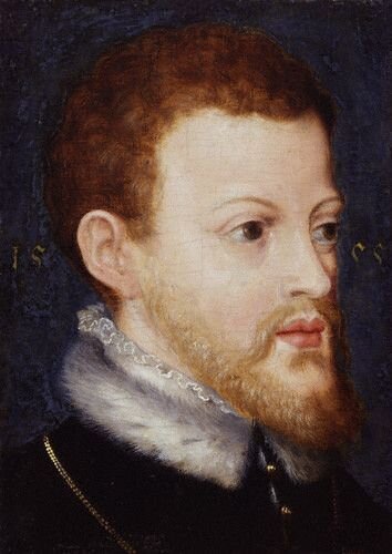 А когда-то ходил с кудрявой головой