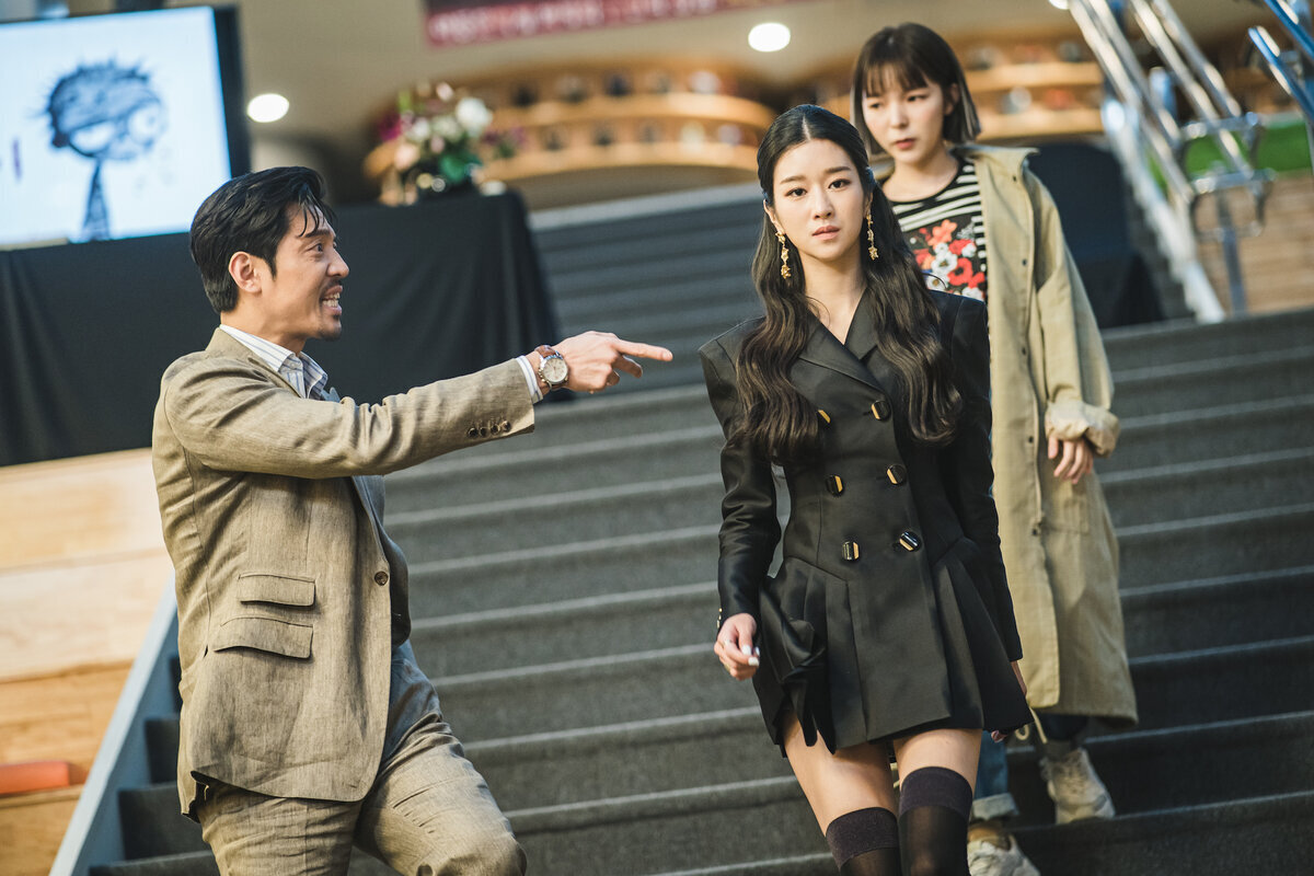 Ким су-хён. Не быть в порядке дорама. Ким су хен псих. Ким су хён дорама псих но все впорядке. Псих но все впорядке дорама.