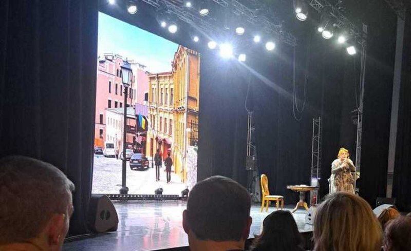 Сольный концерт Клары Новиковой в Москве. Фото: Дмитрий Ильинский. Московский Комсомолец.