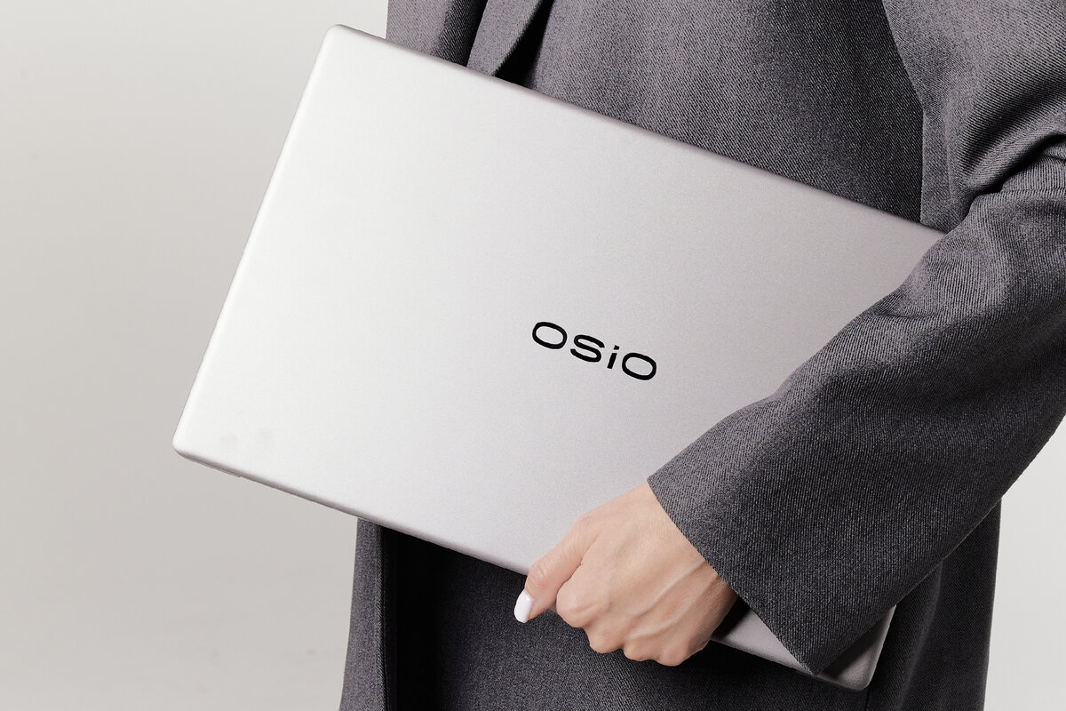 Ноутбук OSiO. / Источник фото: Яндекс картинки