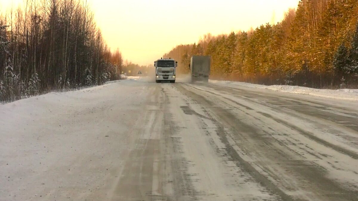    На трассе в Урае спасли замерзшего человека