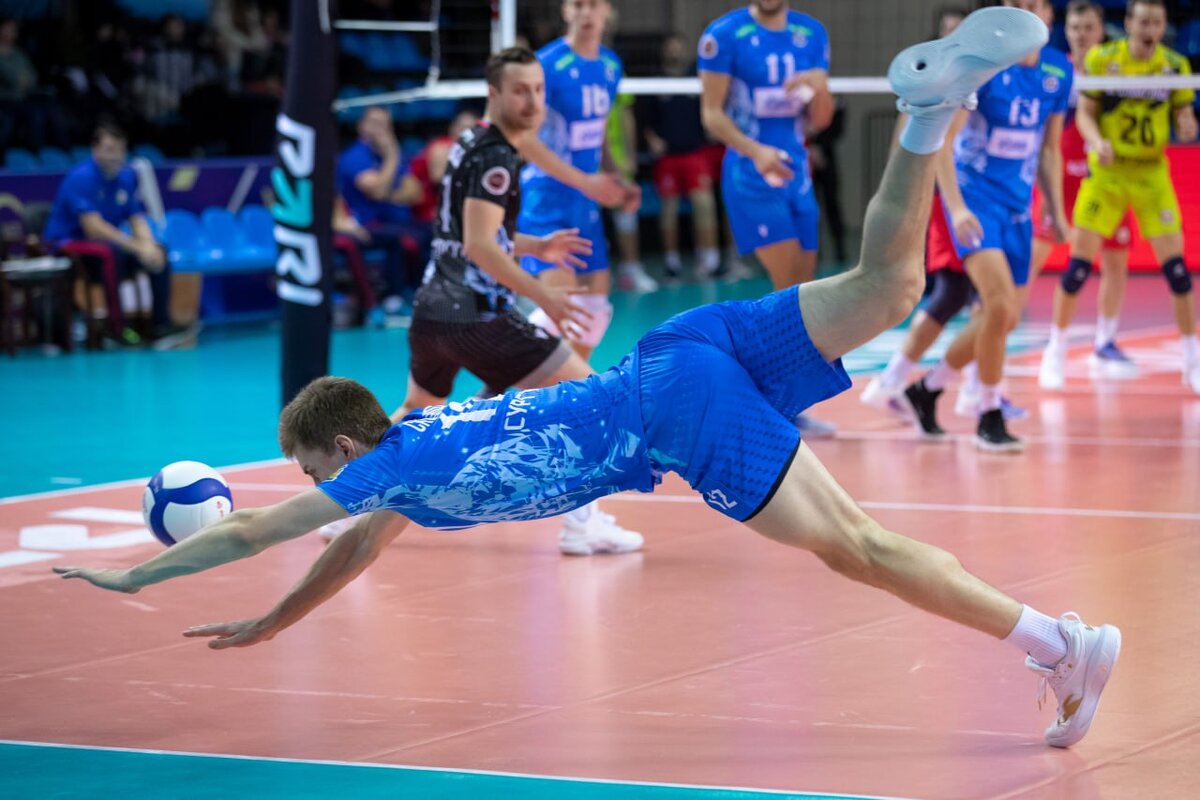    Волейбольная удача отвернулась от сургутян в матче 9 тура Чемпионата России