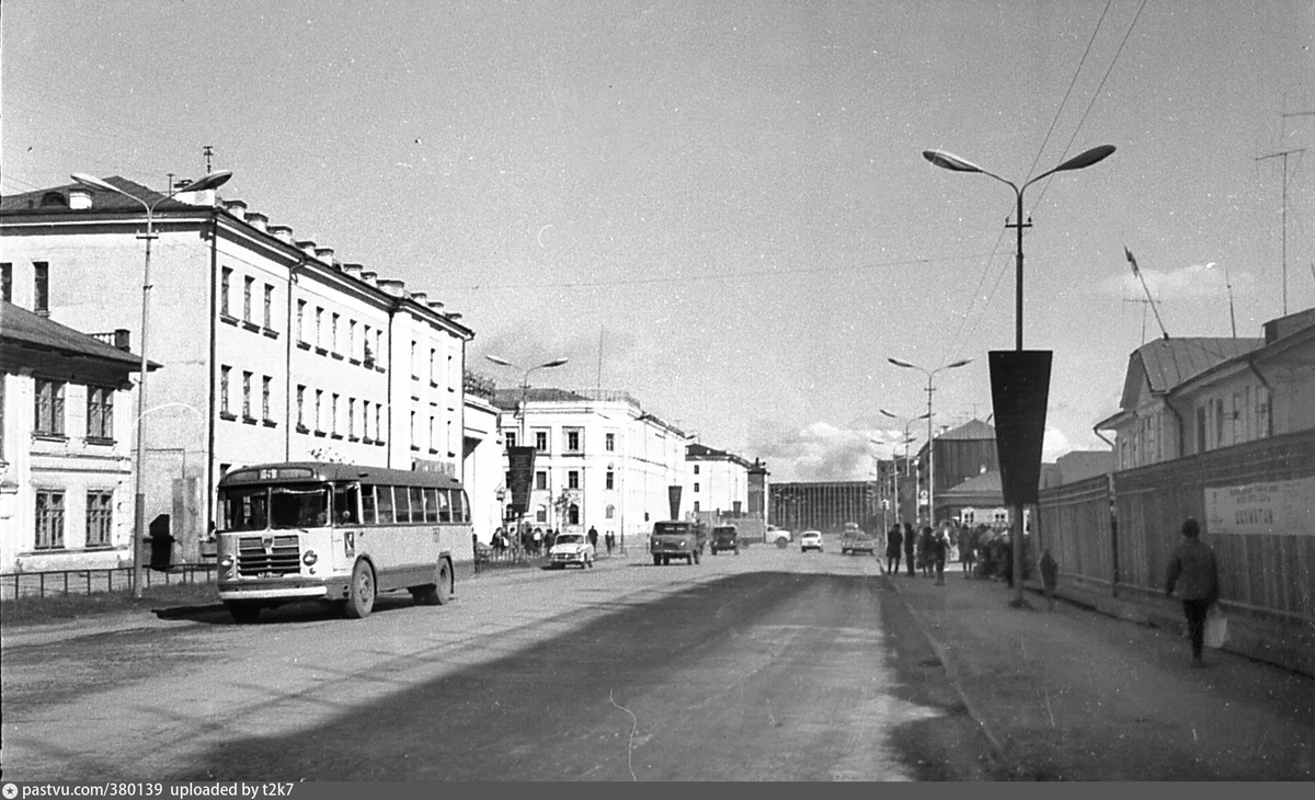 Как выживают люди в заполярном городе-призраке. Здесь осталось всего 30  жителей... | Русские тайны | Дзен