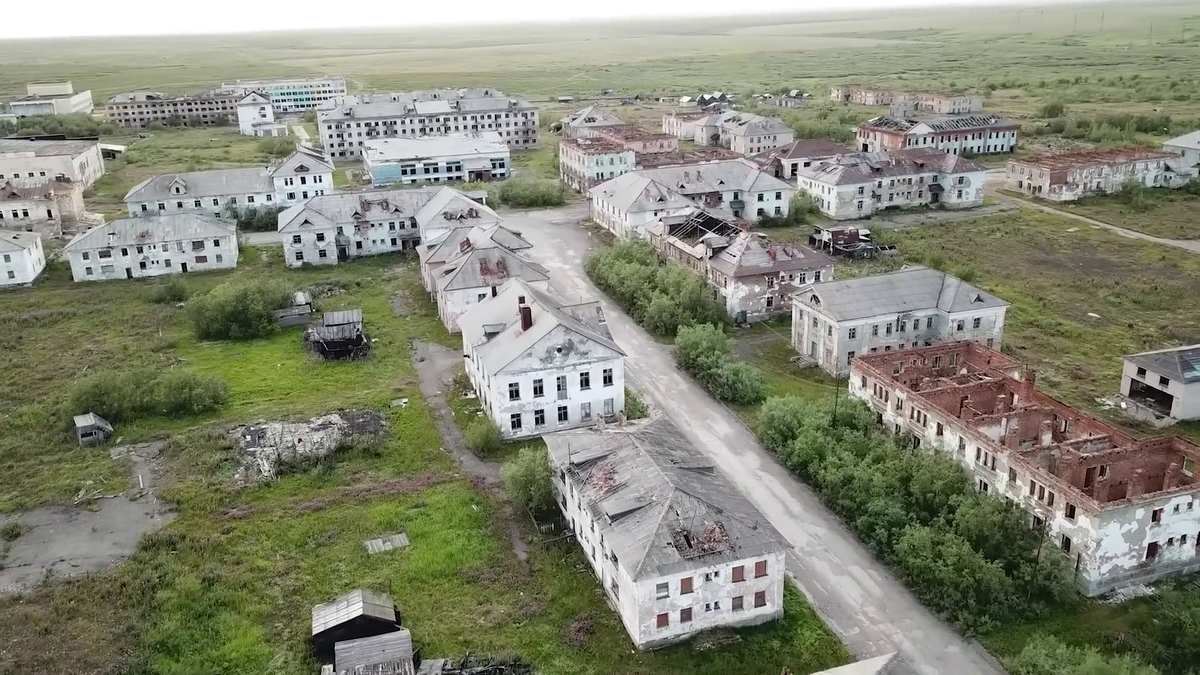 Как выживают люди в заполярном городе-призраке. Здесь осталось всего 30  жителей... | Русские тайны | Дзен