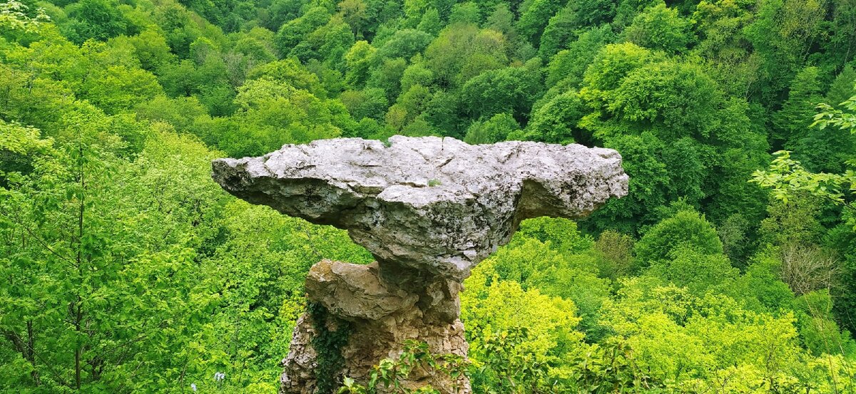 скала Молоток