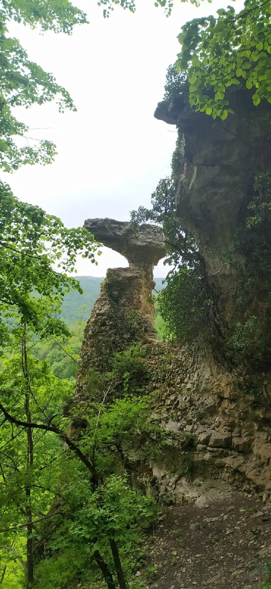 скала Молоток