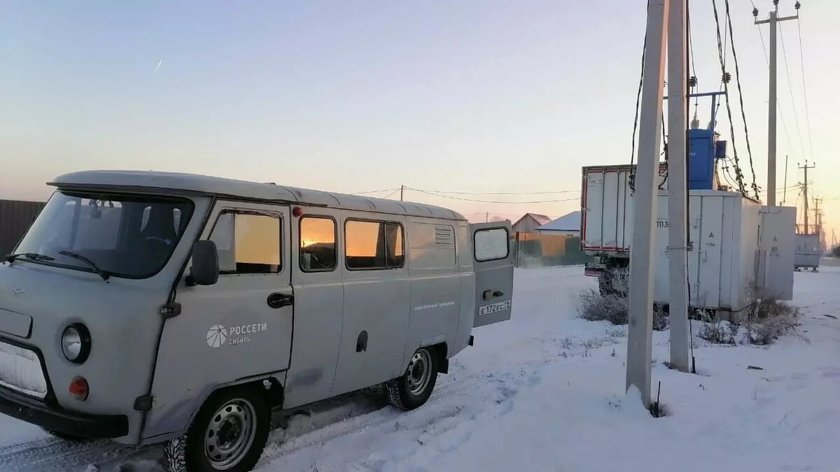     Энергетики завершают работы по восстановлению электроснабжения в Калинино и Расцвете — тепло и свет обещают вернуть уже несколько часов.