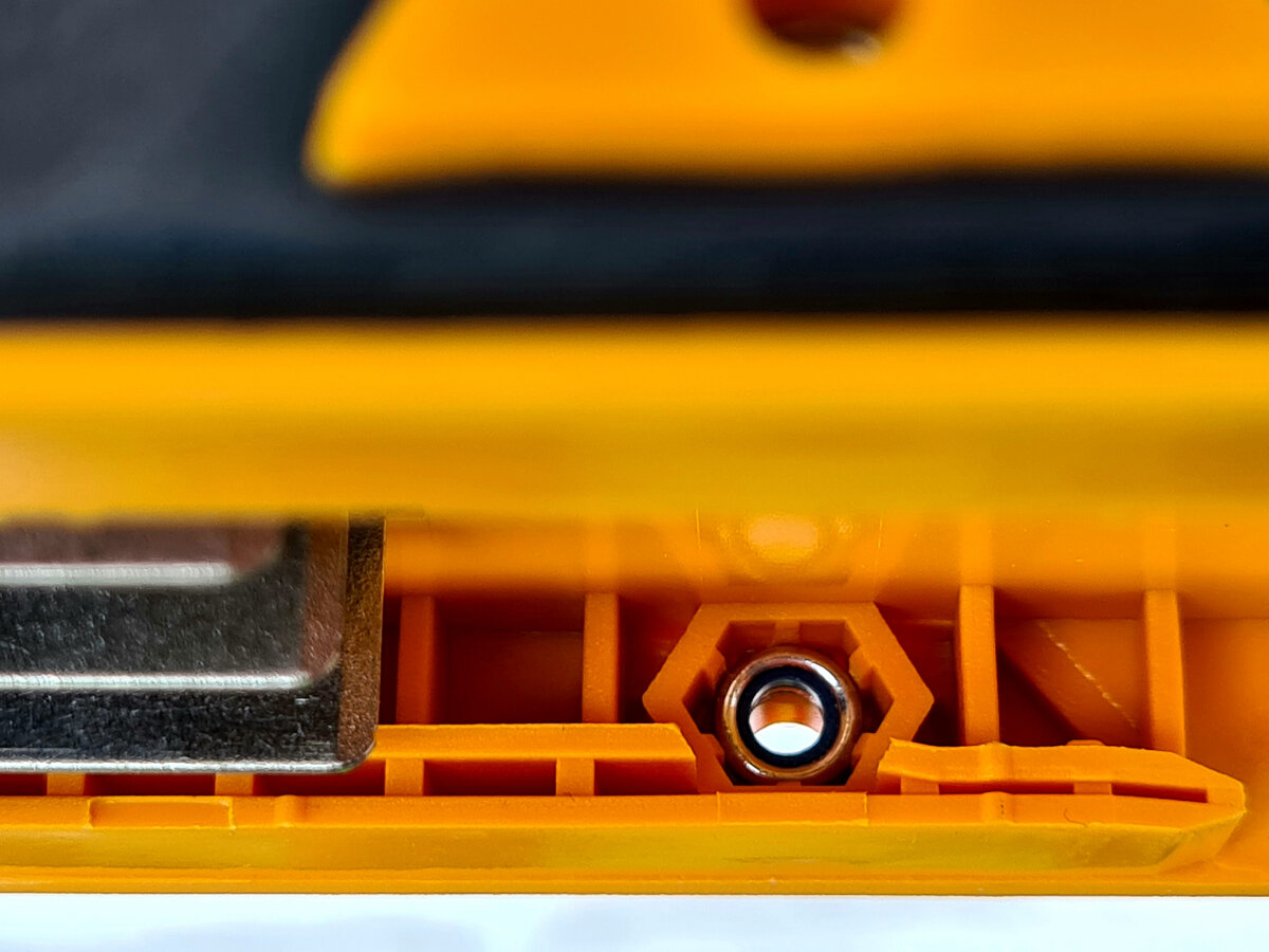 В данной статье познакомимся с интересным инструментом, который устойчиво занял свою нишу и с каждым годом набирает все большую популярность.-8-2