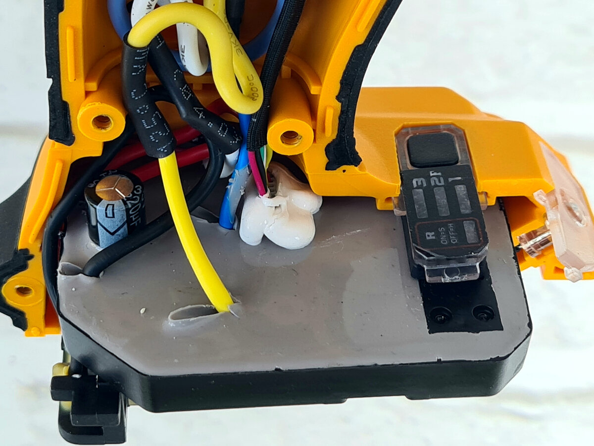 В данной статье познакомимся с интересным инструментом, который устойчиво занял свою нишу и с каждым годом набирает все большую популярность.-22-2