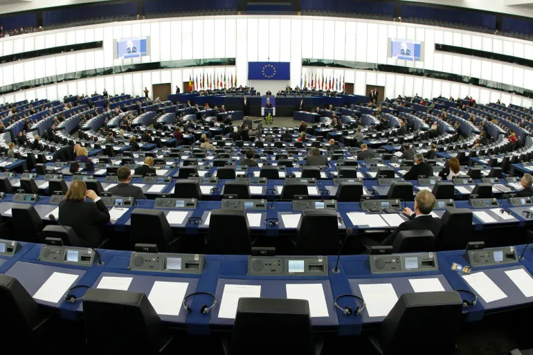Европейский парламент во Франции должен будет одобрить Закон об искусственном интеллекте, чтобы он вступил в действие.