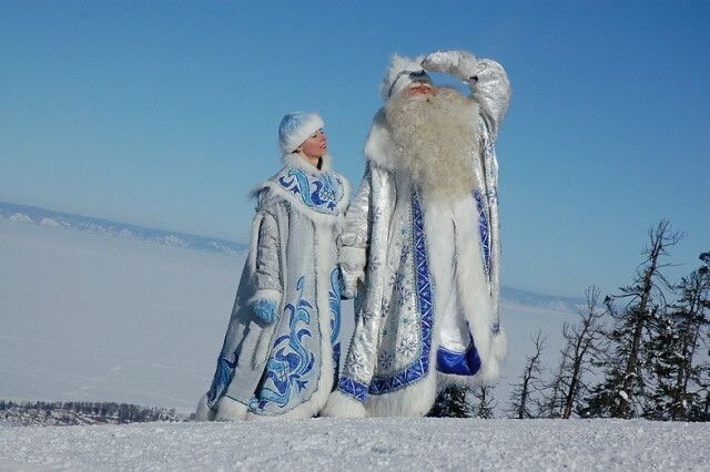 Заказать Деда Мороза и Снегурочку для детей - всегда замечательная идея