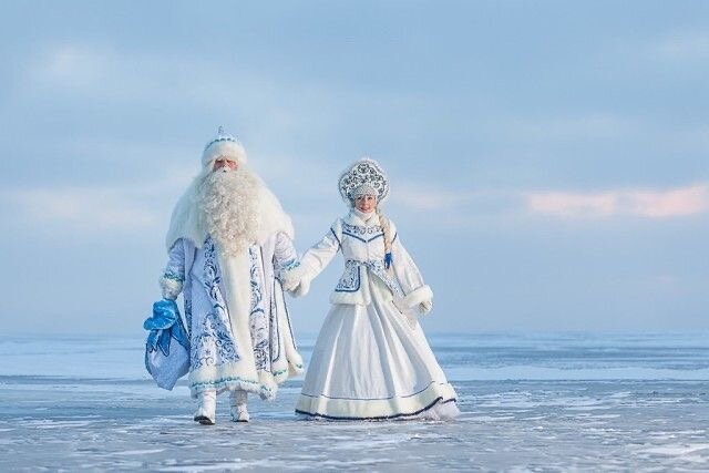 Дед Мороз и Снегурочка дарят особое настроение детям и взрослым