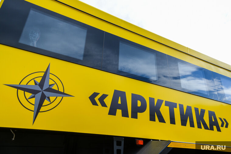    Первоначально будет создано три модели арктического автобуса